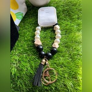 WOODEN KEYCHAIN & BAG CHARM